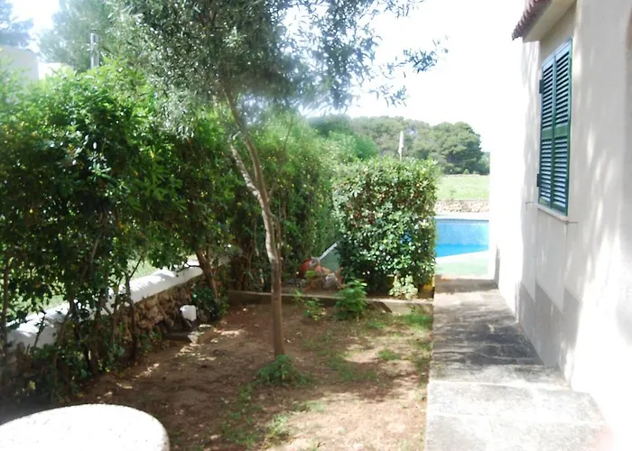 Es Pins * Cala Blanca (Menorca)